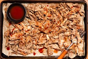 Carolina Pulled Pork with Eastern Carolina Barbecue Sauce
